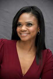 How tall is Kimberly Elise?